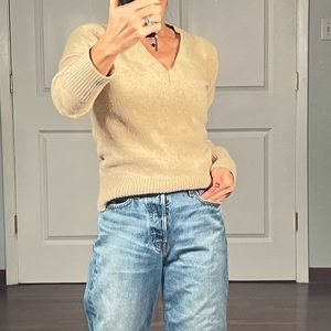 Flippa K 100% lambswool V neck essential sweater size M